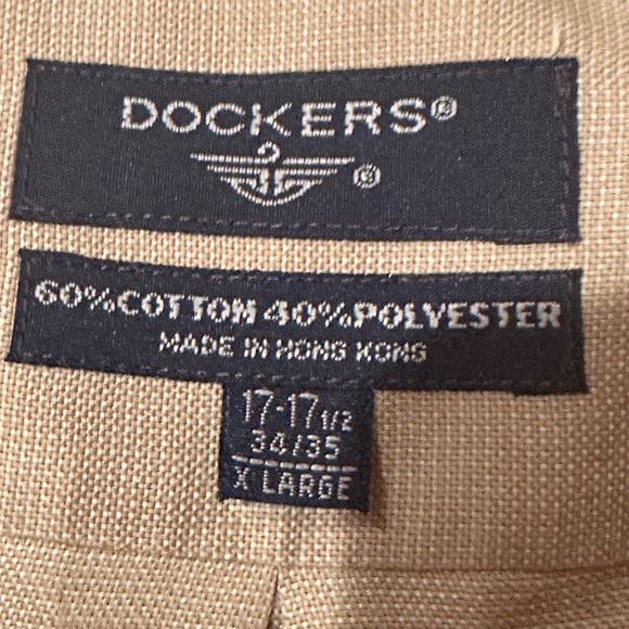 Dockers Tan Button Down Long Sleeve Collared. Pleated Back locker loop Sz XL - Picture 9 of 14